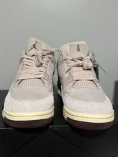Jordan — Jordan Air 4 / Mid Top Lace-Up Outsole — Sneaker — resale
