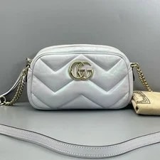 Gucci — Gucci Medium GG Marmont Pastel Light Chevron Auth — Handbag — resale