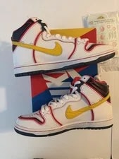 Nike SB Dunk High Gundam Unicorn 3