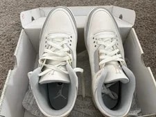 Air Jordan — Air Jordan 3 Retro Craft / Mist — Sneaker — resale