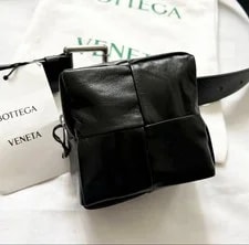 Bottega Veneta Body Cassette Excellent Condition 2