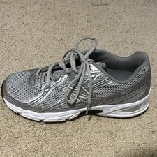 New Balance / / Lace-Up Low Top Athletic 3