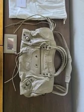 Balenciaga — Balenciaga Classic Part Time City — Handbag — resale