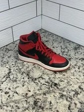 Air Jordan 1 Mid "Alternate " - Size 9 US 3