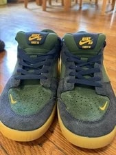 Nike SB Force 58 and Noble - Size 9 1/2 4