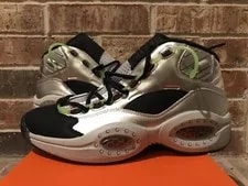 New 10.5 Reebok Question Mid Minions Grus Lab Despicable Me FW7548 Allen Iverson 3
