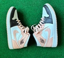 Jordan Air 1 Mid Mid-Top Lace-Up Basketball 4