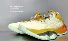 Asics — Asics 9.0US Ballaholic Novasurge Extremely Vhtf Item Collaboration Sold Out — Sneaker — resale