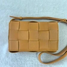 Auth Bottega Veneta Cassette Crossbody Crossbody 3