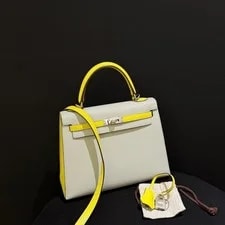 Hermès — Hermès Kelly 25 Crossbody — Handbag — resale