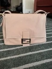 Fendi — Fendi Authentic Mama Baguette Neutral — Handbag — resale