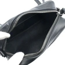 Gucci : GG Marmont Mini Camera 634936 W18H12D6cm W/dust ; 4