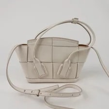 Bottega Veneta Mini 600606 154683966 4