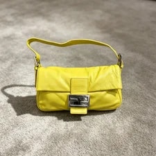 Fendi — Auth Fendi Baguette 08 — Handbag — resale