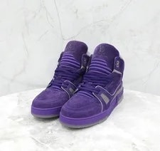 Louis Vuitton — Louis Vuitton Limited Edition High-Top Sneakers 154162214 — Sneaker — resale