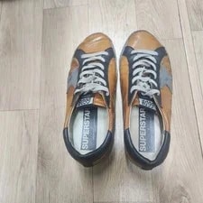Golden Goose — Golden Goose Superstar Italian Model Limited Edition Vhtf Shoes Pre-o — Sneaker — resale