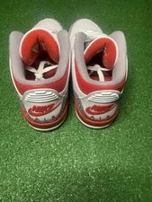 Size 10 - Air Jordan 3 Retro Mid Great Condition With Shoe Box. 3