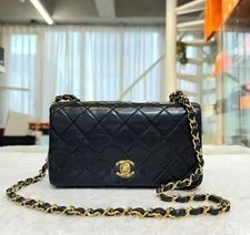 Chanel — Chanel Lamb Matelassé Chain Flap With 148576589 [P] — Handbag — resale