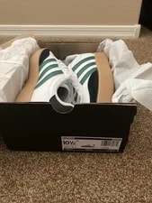 Size: 10.5 - Adidas Barreda / / Gum Sole 2
