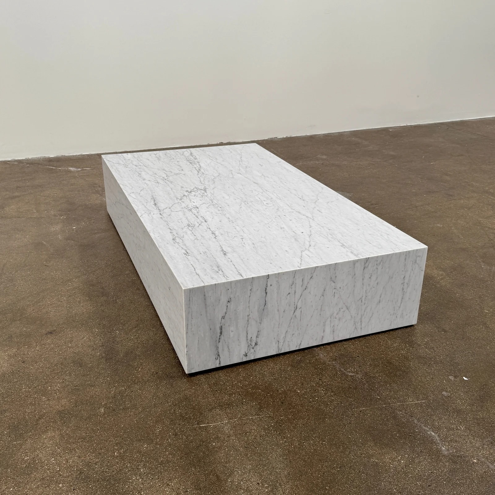 Audo Copenhagen Plinth XL 4