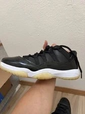 Jordan Air 11 Low ’S Low Top Basketball 4
