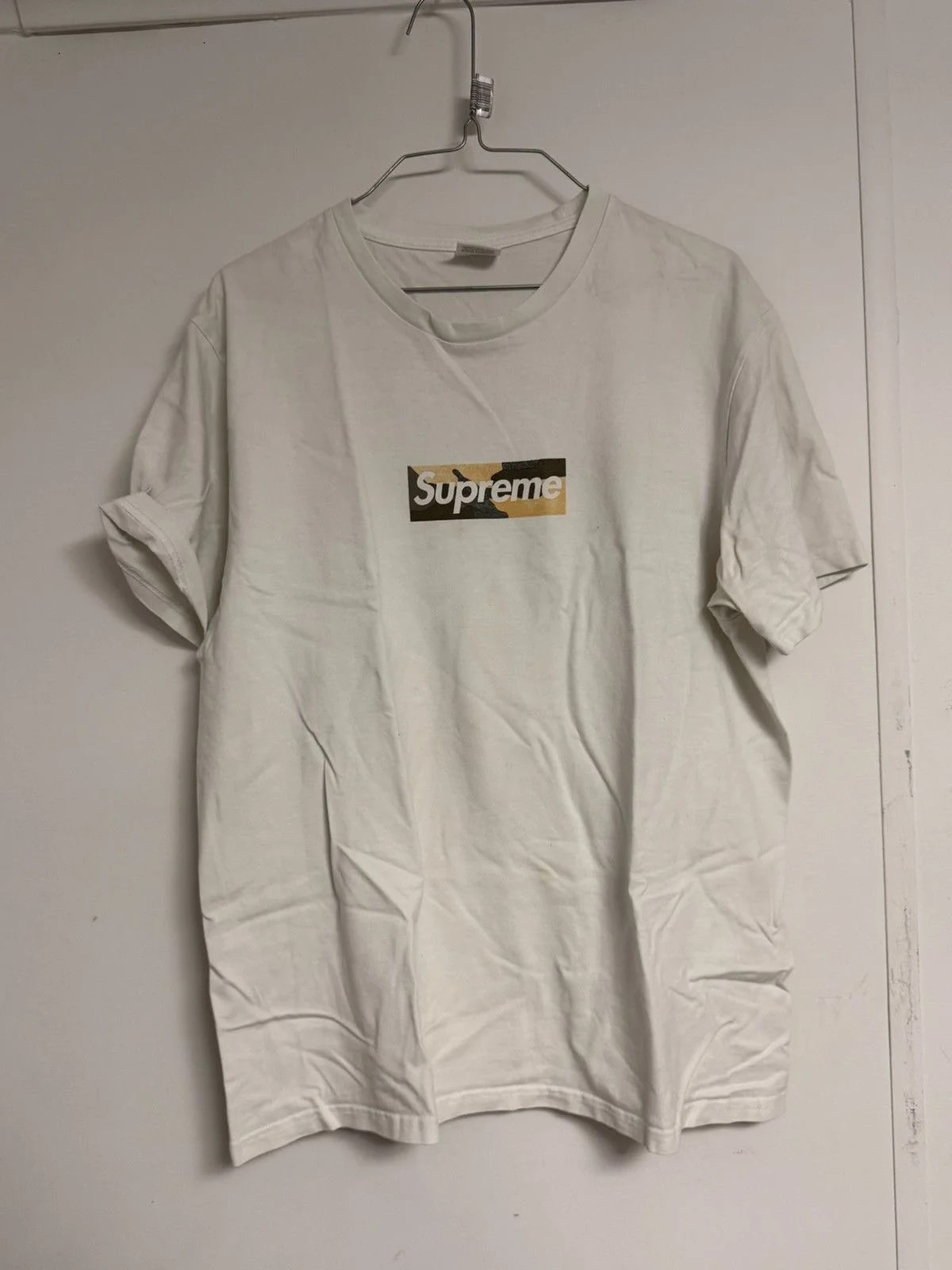 Supreme — Supreme Brooklyn Store Opening Box Logo T-Shirt — streetwear — resale