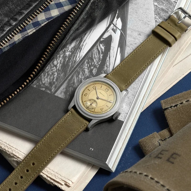 1941 Longines 'Tre Tacche' Ref. 3864 3