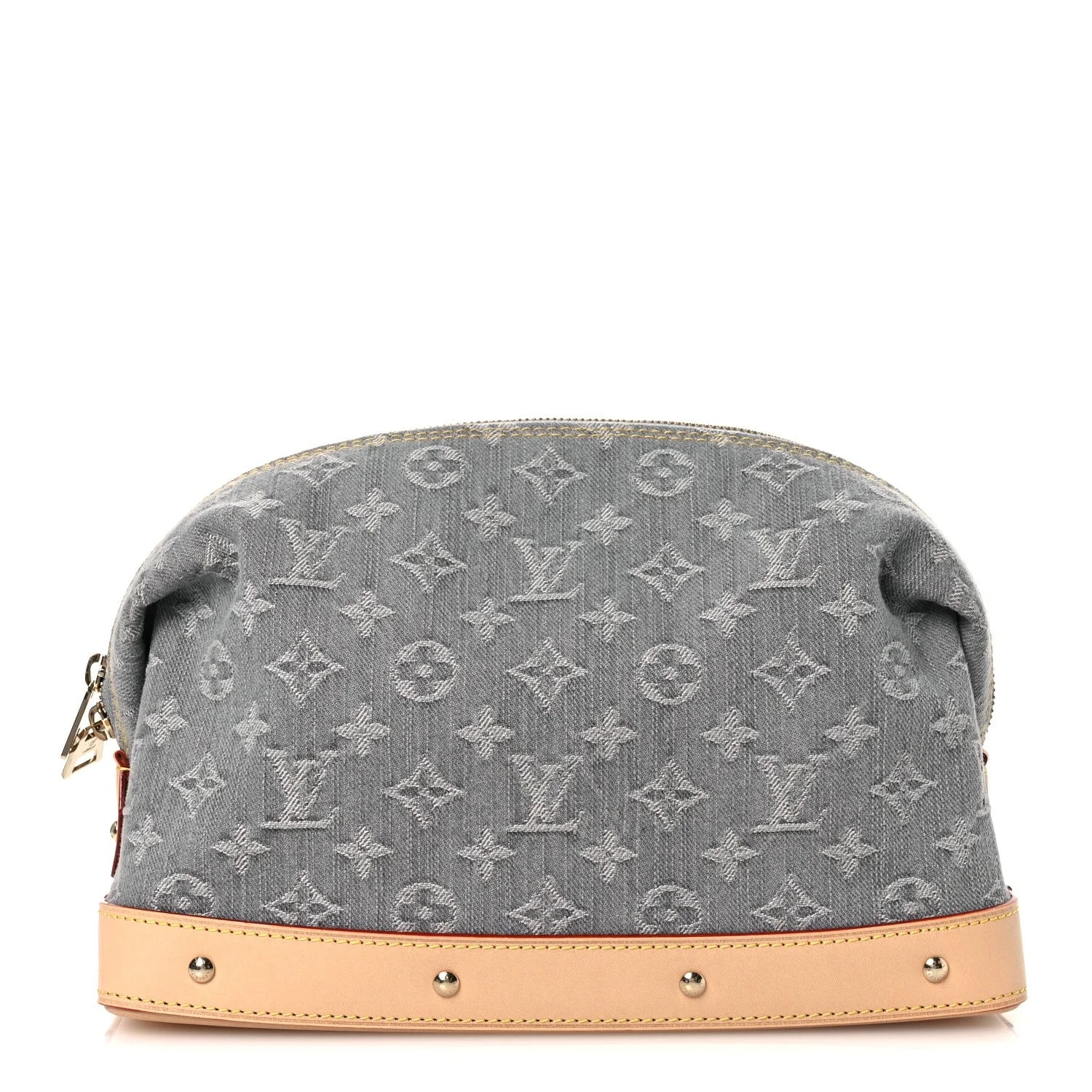 Louis Vuitton — Cosmetic Pouch Cloudy — Accessory — resale