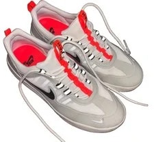 Nike SB — Nike SB Nyjah Free 2 Neutral Bright Size 7.5 BV2078-007 — Sneaker — resale