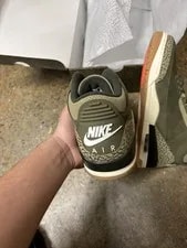 Jordan — Size 10.5 - Air Jordan 3 Retro Family Affair — Sneaker — resale