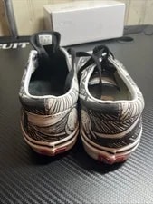 Vans X MoMA Edvard Munch ’s 6 ’s 2