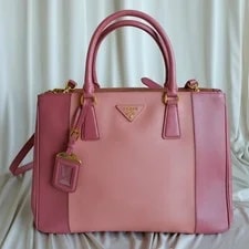 Prada — Authentic Prada Galleria Lux Double-Zip COA — Handbag — resale