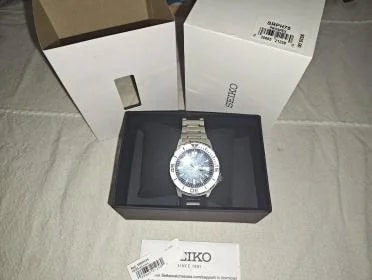 Seiko — Seiko Monster SRPH75 Save the Penguins SE — Watch — resale