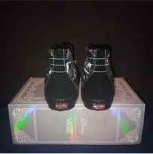Vans Sk8-Hi Disney Villains Limited Edition / High Top VN000BW7BMB 4