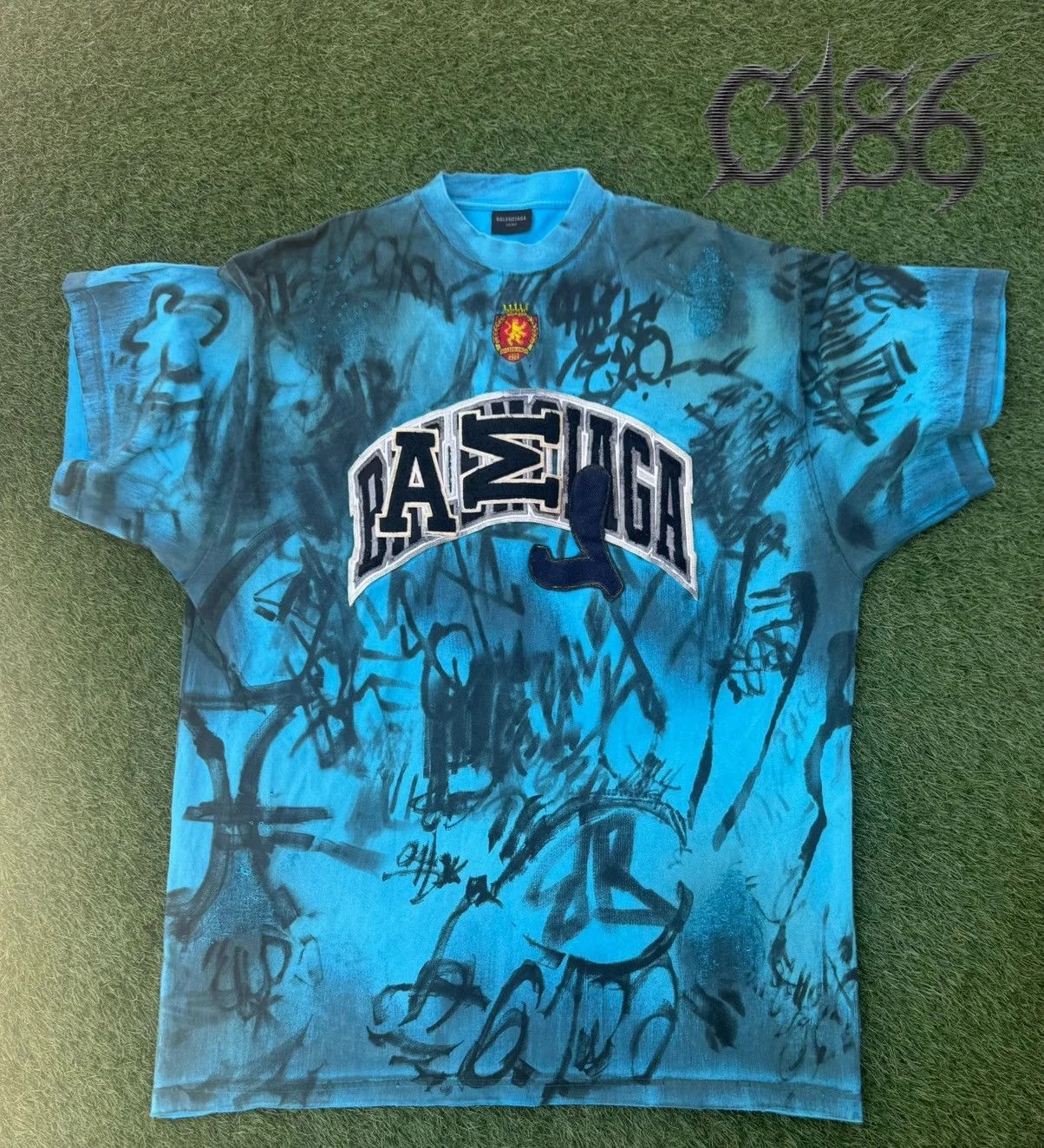 Balenciaga — ! Balenciaga Skater T Shirt — streetwear — resale