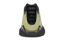 Yeezy Boost 700 Adidas Originals Mnvn 'Resin' 3
