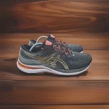 Asics — Asics Gel Kayano 28 10.5 Running Athlete Shoes 1011B189 — Sneaker — resale