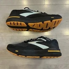 Brooks Ghost Max Size 10.5 (D) Shoes Athletic Running 2