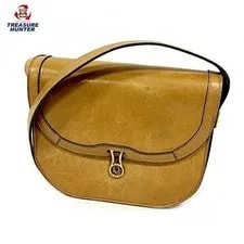 Dior — Christian Dior Flap Crossbody 21cm Auth — Handbag — resale