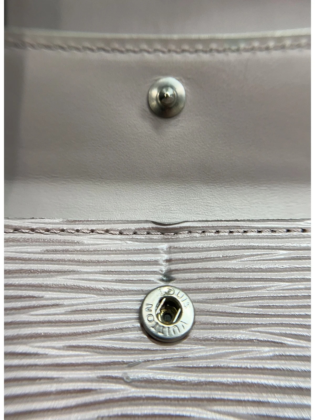 Louis Vuitton Porte-Monnaie Elastique Wallet One Size 4