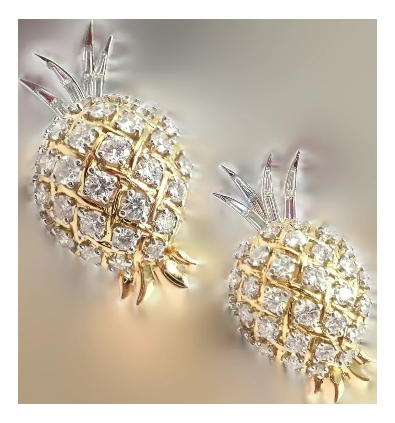 Verdura — Verdura Pineapple & Yellow Gold , Pair — Jewelry — resale