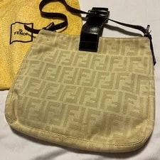 Fendi Mamma Baguette Pattern 30cm Width 24cm Height Storage 4