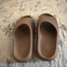 Yeezy Slides Flax - Size 11 ’s 4