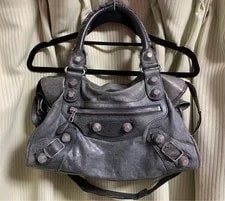 Balenciaga — Balenciaga the Giant City Auth Y2K Good — Handbag — resale