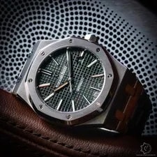 Audemars Piguet — Audemars Piguet Royal Oak 41mm Stainless Steel 15400ST - 15400ST.OO.1220ST.01 — Watch — resale