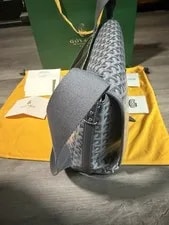 NEW Goyard Capetien Messenger Authentic W/ Dust & Cards 4