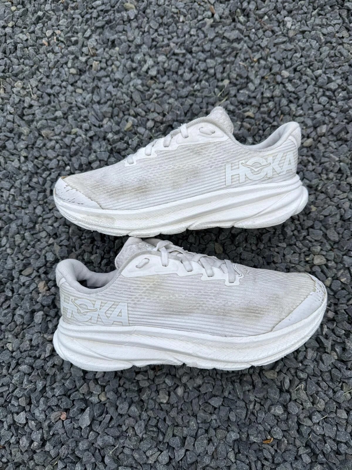 Hoka — Hoka One Clifton 9 Frost Size 5.5M 7W — Sneaker — resale