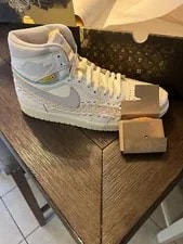 Jordan — Size 11.5 - Jordan 1 Retro OG SP X Bephie's Beauty Supply High Pale V — Sneaker — resale