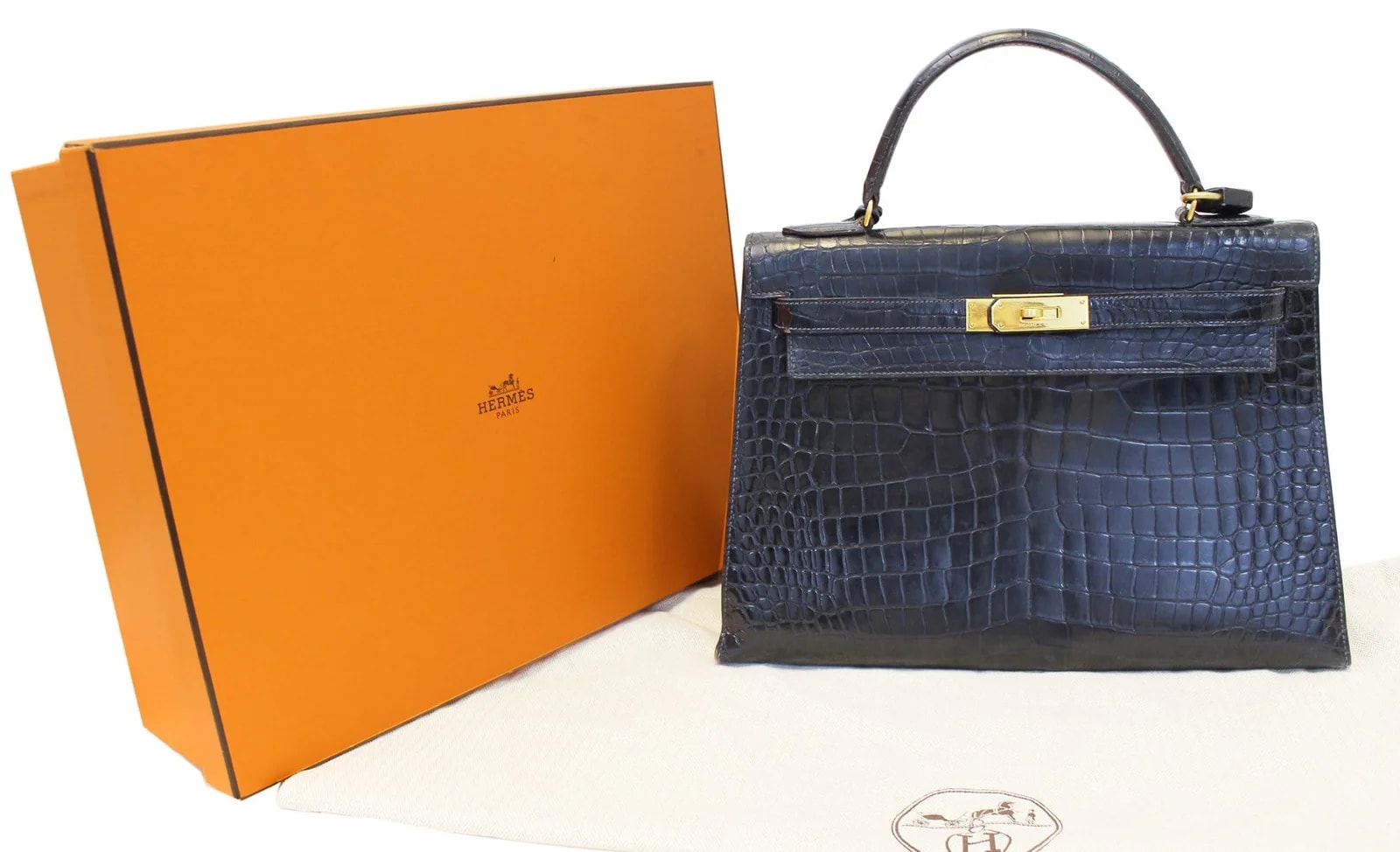 Hermès — Hermès Kelly 32 Cm — Handbag — resale