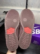 Size 8.5 - Nike Dunk SB Low City of Love Collection - Crush 4